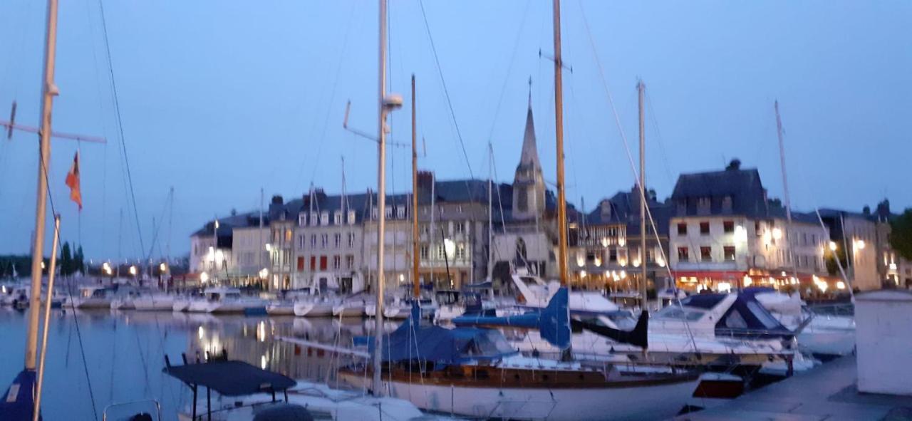 Le Puits Lejlighed Honfleur Eksteriør billede